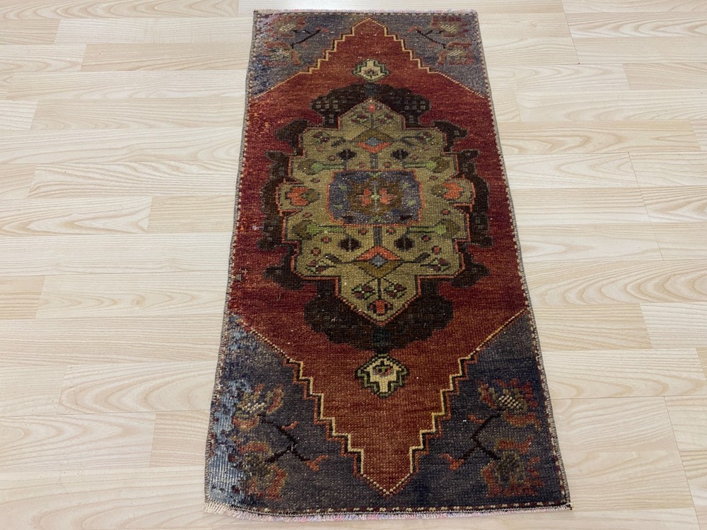 Vintage Anatolian Rug 1.4x2.8 ft Antique Red Medallion Handwoven Wool Mat Carpet