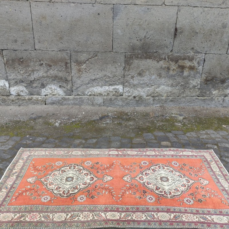Vintage Area Rug 3.05 x 6.2 ft Bunyan Carpet , 3x6 Handmade 93 x 189 cm gallery
