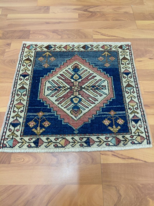 4 Direction 4 Eagle Rug Antique Square Blue Geometric Rug Cappadocia Design Rug gallery