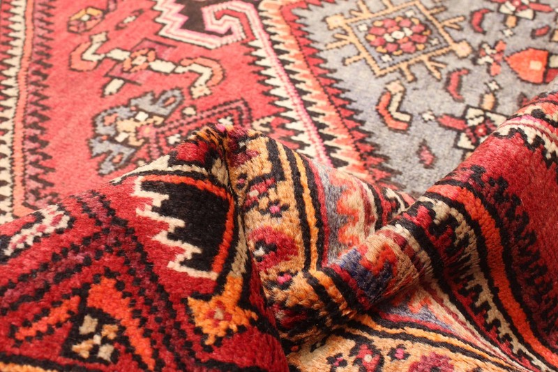 Vintage 4'8" x 6'11" Traditional Hand Knotted Vegetable Dye Wool Area Rug gallery