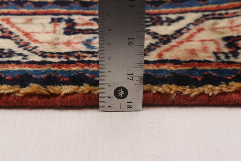 Vintage 4'1" x 6'9" Traditional Hand Knotted Vegetable Dye Wool Area Rug gallery