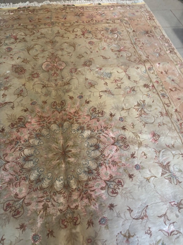 ANTIQUE WASH. RUG. CARPET . HAND MADE wool and silk. 10X7 WITH. SIGNATURE gallery