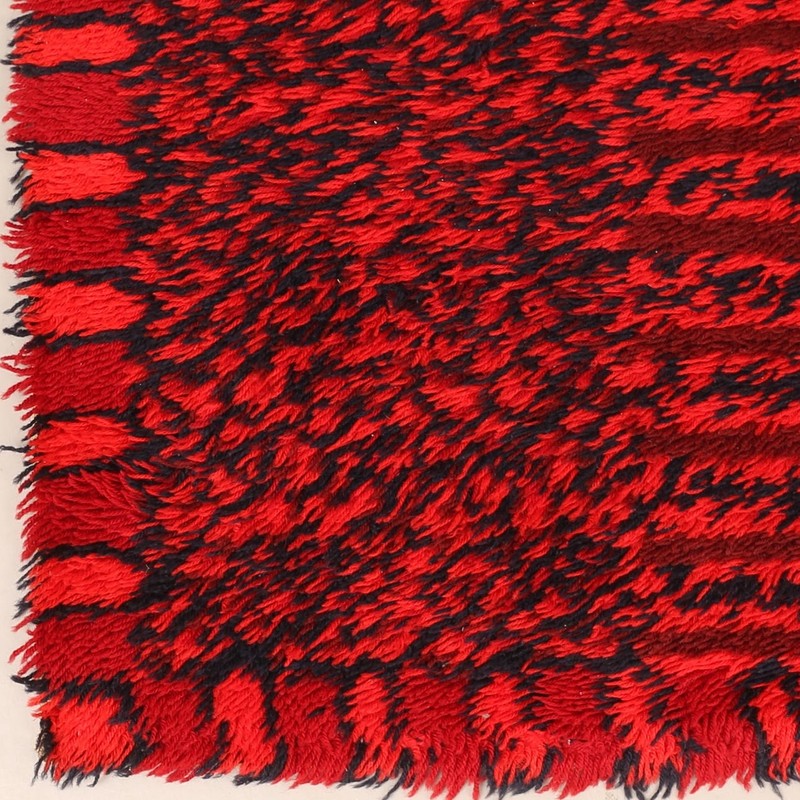 1970s Large Scandi Rug - Medium-pile - red abstract - 180cm x 141cm gallery