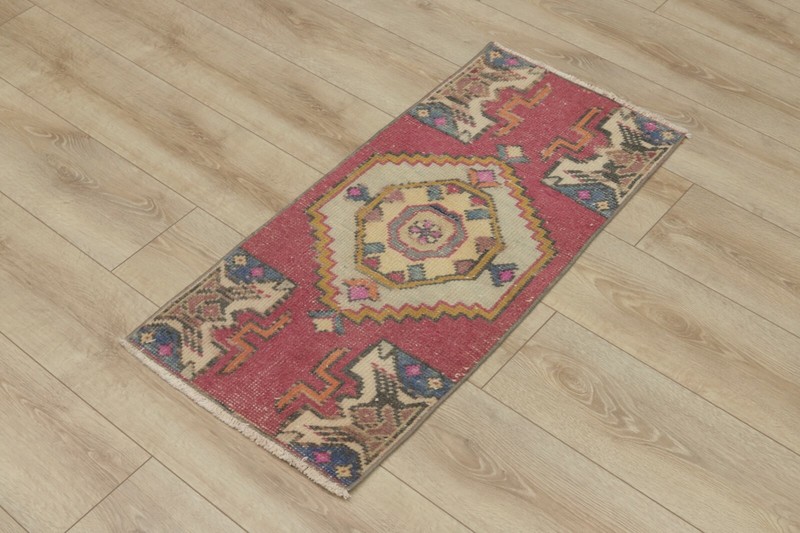 Vintage Handwoven Red Doormat Rug Traditional Oushak Ethnic Wool Carpet 2x3 ft gallery