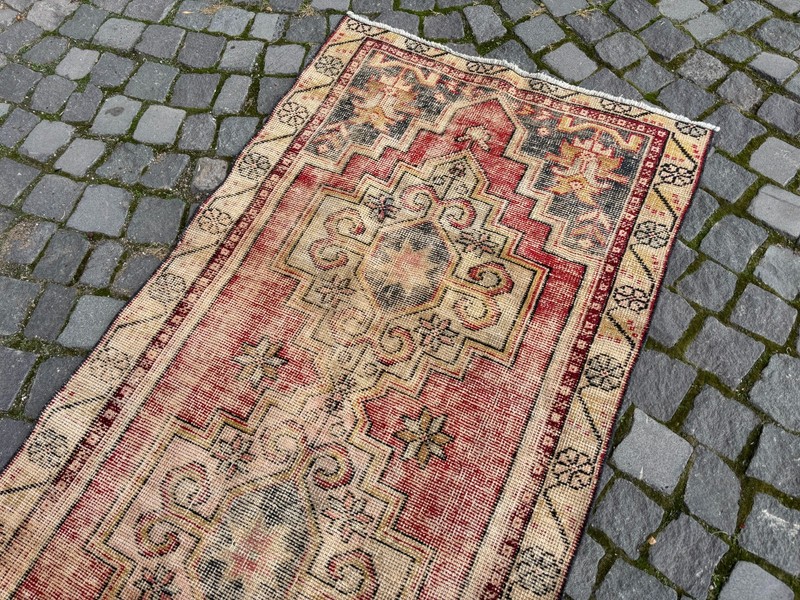 Wool rug, Bohemian rugs, Runner rug, Handmade rug, Turkish rug | 2,9 x 8,9 ft gallery