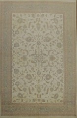 Ivory Floral Elegance: Palace Size Rug 13×20 Wool Hand-knotted Oushak Carpet