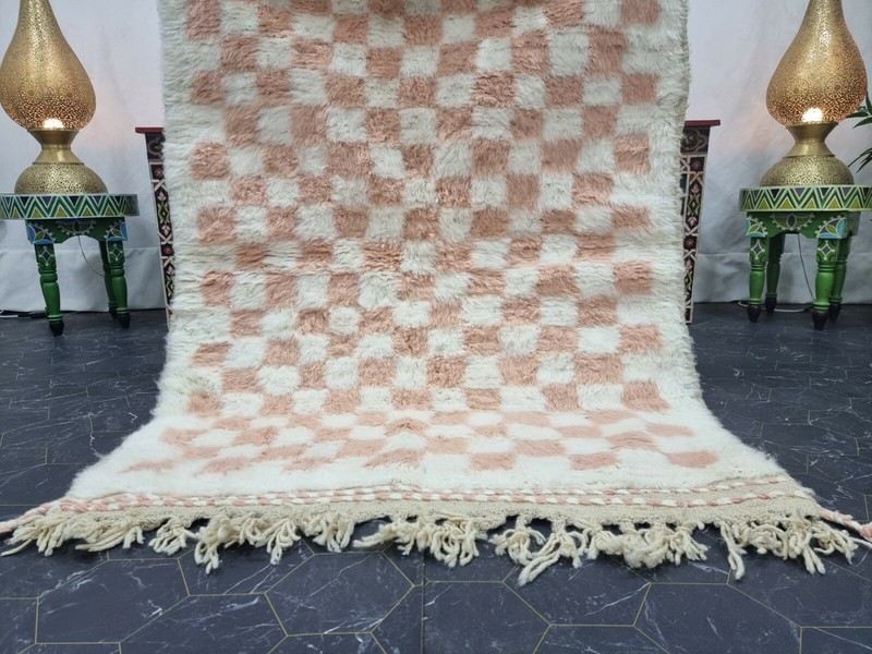 Moroccan Handmade Beni Ourain Rug 3'6x4'7" Berber Checked White Pink Carpet gallery