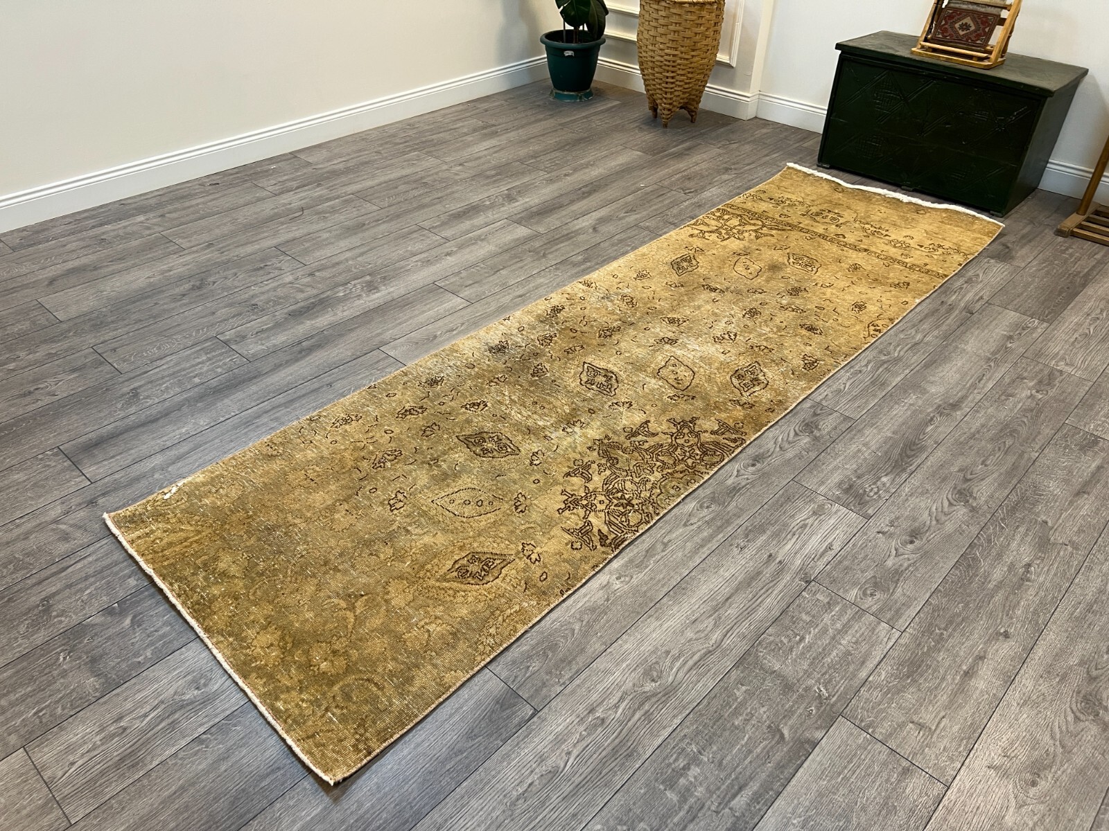 Persian Runner Rug, Vintage Persian Rug, Hallway Rug, Kitchen Rug, 3 x 9.6 ft gallery