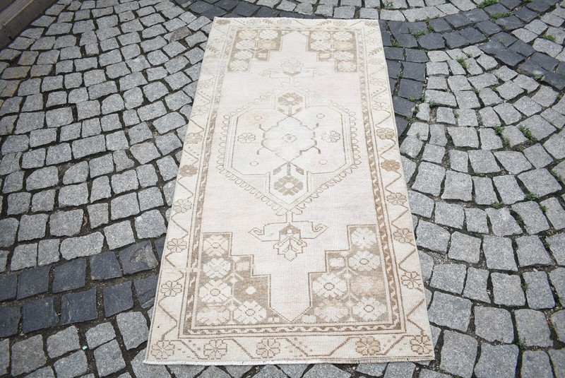 Turkish Rug 32'' x 64'' Vintage Anatolian Muted Dye Oushak Rug Hand Knotted Rug gallery
