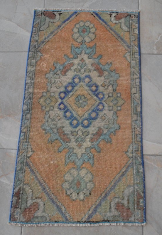 Vintage Distressed Small Area Rug Hand Knotted Oushak Rugs Yastik - 1'5" x 2'9" gallery