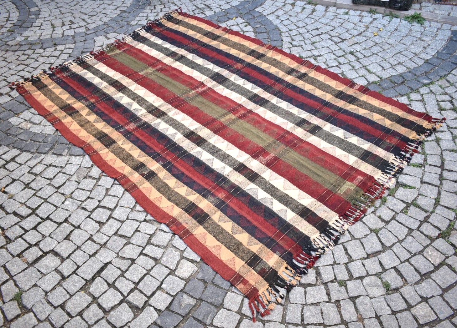 Antique Caucasian Rug 81'' x 112'' Collector's Item Natutal Dye Shadda Wool Rug gallery