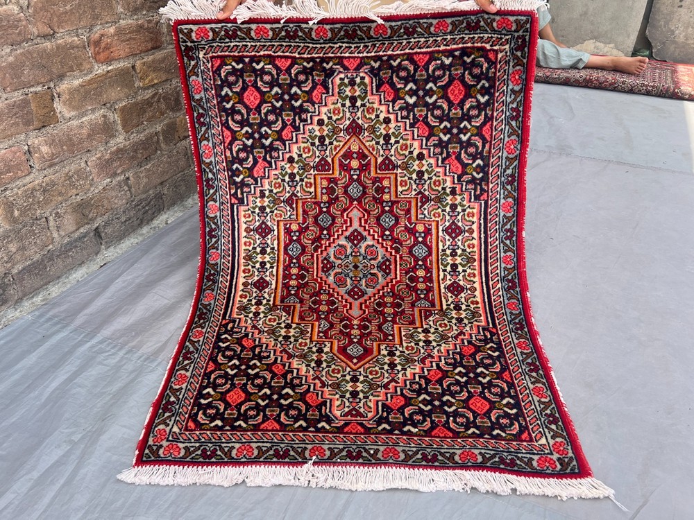 2'5 x 3'5 Vintage Turkish Caucasian Medallion Rug Tribal Geometric Accent Carpet