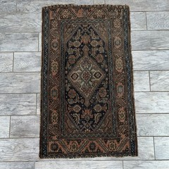 Antique Turkish Prayer Rug Anatolian Hand-Knotted Wool c.1870–1900 Mihrab Design