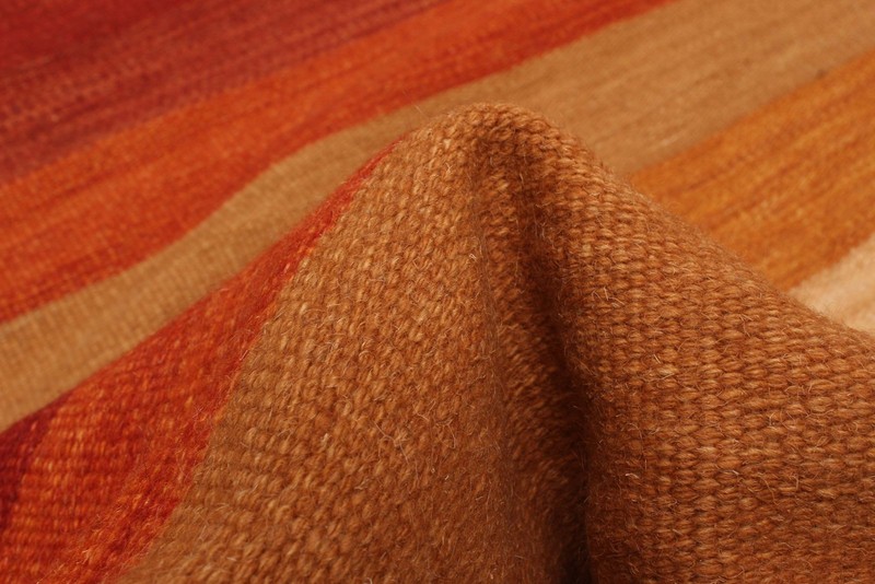 Vintage 5'4" x 7'11" Traditional Wool Hand Woven Oriental Area Rug gallery