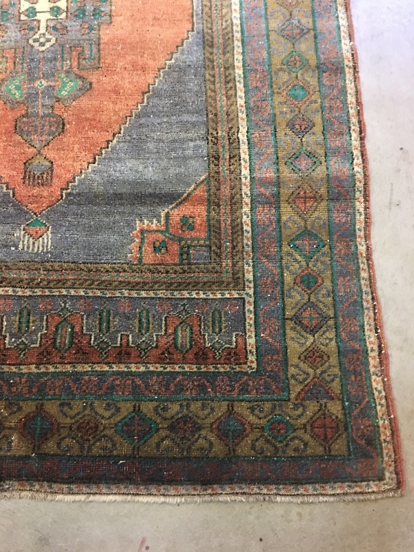 Anatolian Turkish Rug, High Pile , 4’4X7’6 Excellent Condition gallery