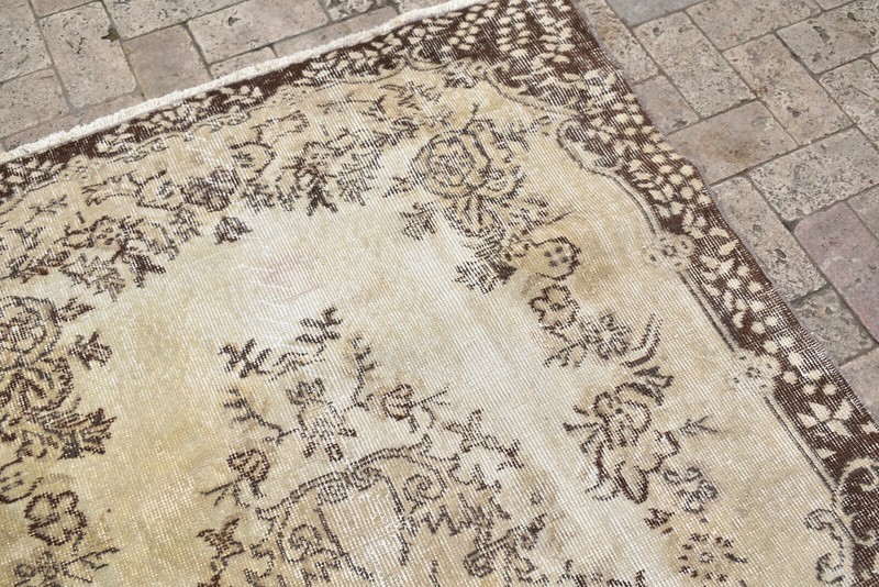 Turkish Rug 47''x79'' Vintage Light Color Medallion Oushak Carpet 120x203cm 3x6 gallery
