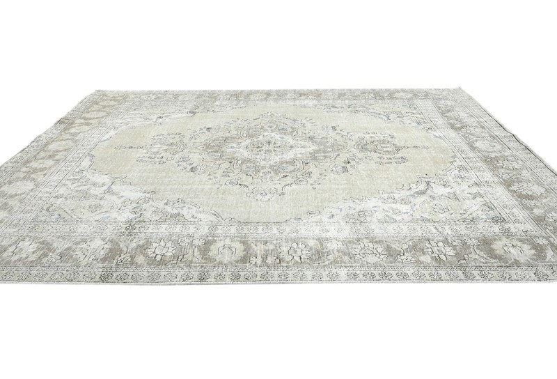 Antique Distressed Oriental Rug Classic Design Vintage Farmhouse Carpet 7X9 ft gallery