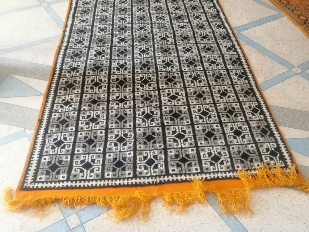 Rug Vintage Authentic Berber Carpet Moroccan Handmade Rug Wool Area Rug TAPIS c