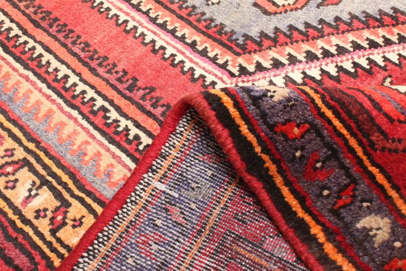 Vintage 4'8" x 6'11" Traditional Hand Knotted Vegetable Dye Wool Area Rug gallery