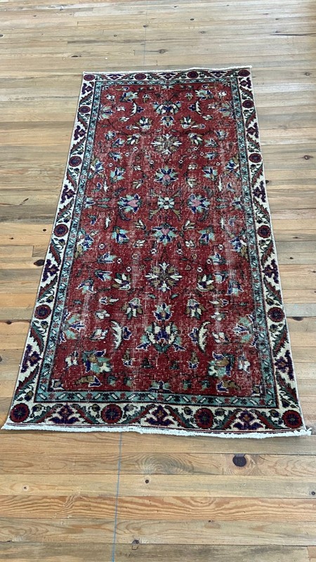 Handmade Red Vintage Oushak Carpet: 3.1x6.6 ft Turkish Floral Pattern Rug gallery