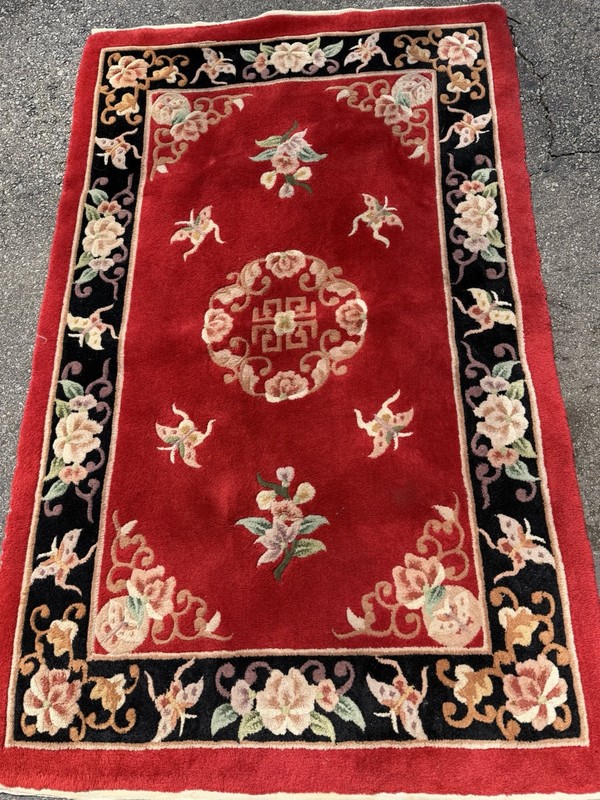 Chen Chu 100% Virgin Wool Handmade Hand Knotted Rug 42” x 68” Primary Color Red gallery