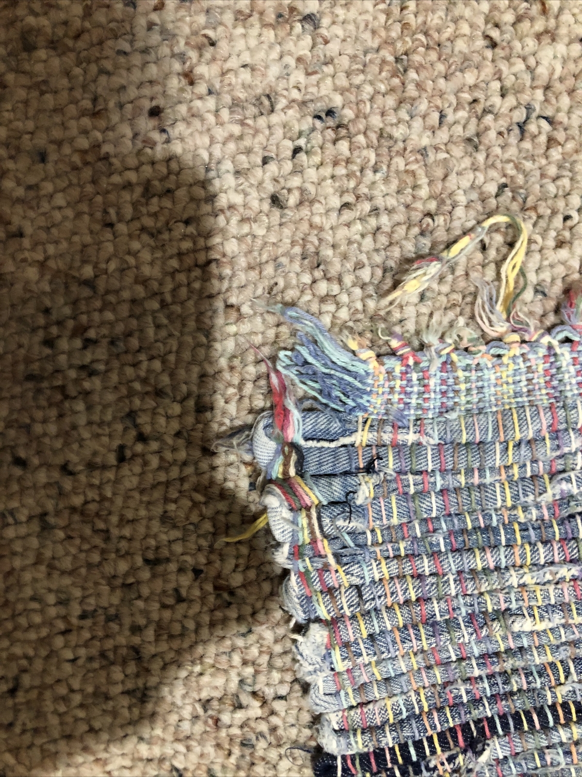 VTG HAND LOOMED DENIM RAG FLOOR RUG BLUE FARMHOUSE 1970s #6 26 X 63 1/2" USA gallery