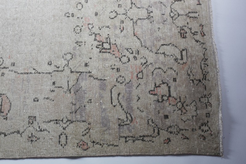 Turkish Regional Modern color tones vintage rug, Handmade Bohemian Fated color gallery