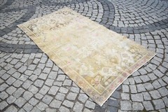Oushak Rug 4’1 x 7’4 ft Vintage Kilim Muted Dye Turkish Distressed Oushak Rug