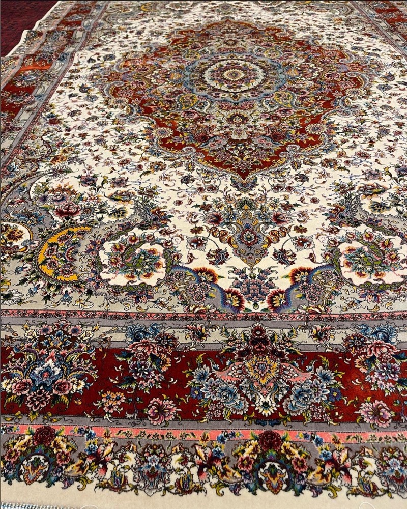 100% Silk Wool Rugs Size 7×10. Free Shipping