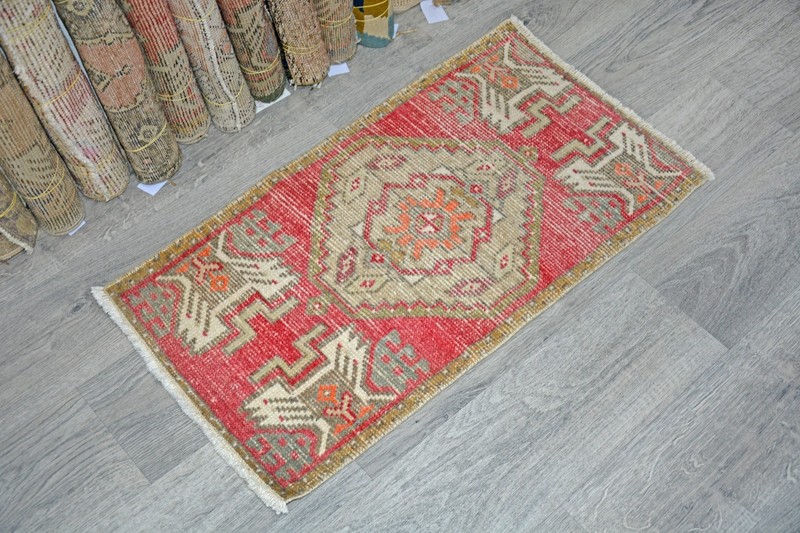 Vintage Turkish Oushak Rug 1'6x3'1 ft, Red Beige Vivid Colors, Tribal Modern Rug gallery