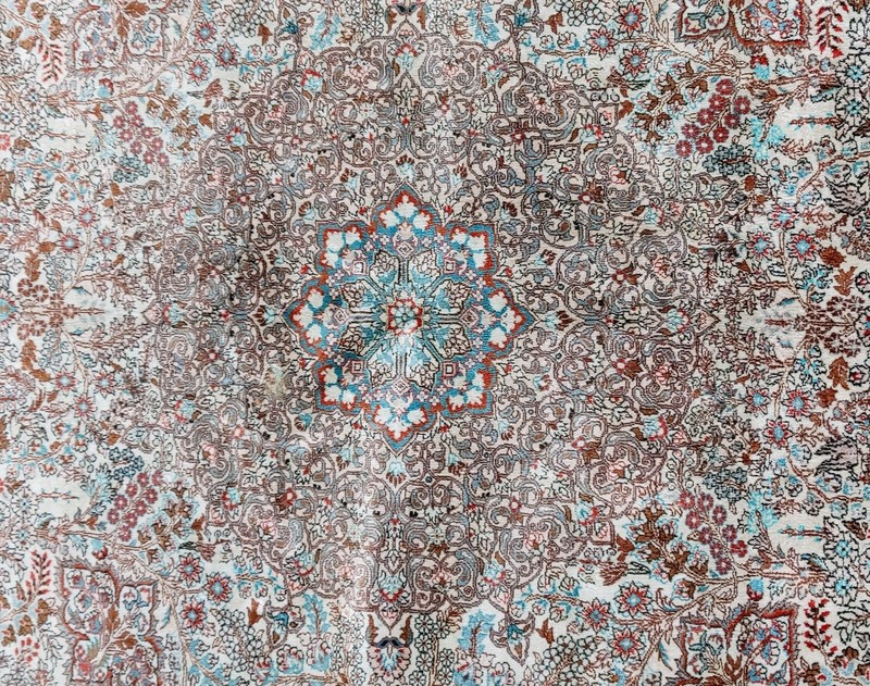 FINEST ANTIQUE HANDMADE 100% NATURAL SILK CHINESE RUG 3,000,000 KNOT/SQM 72X49" gallery