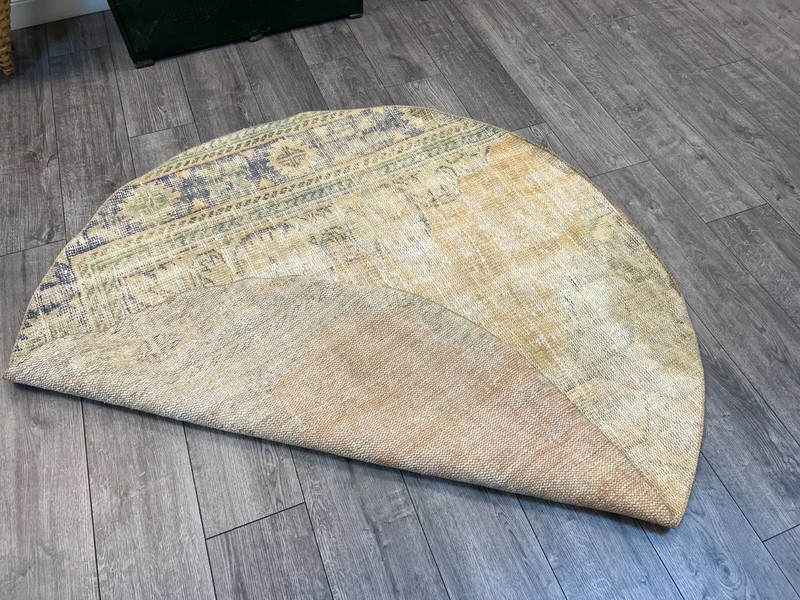 Round Rug, Circle Rug, Vintage Rug, Small Area Rug, Muted Rug, 5.1 x 5.1 ft gallery