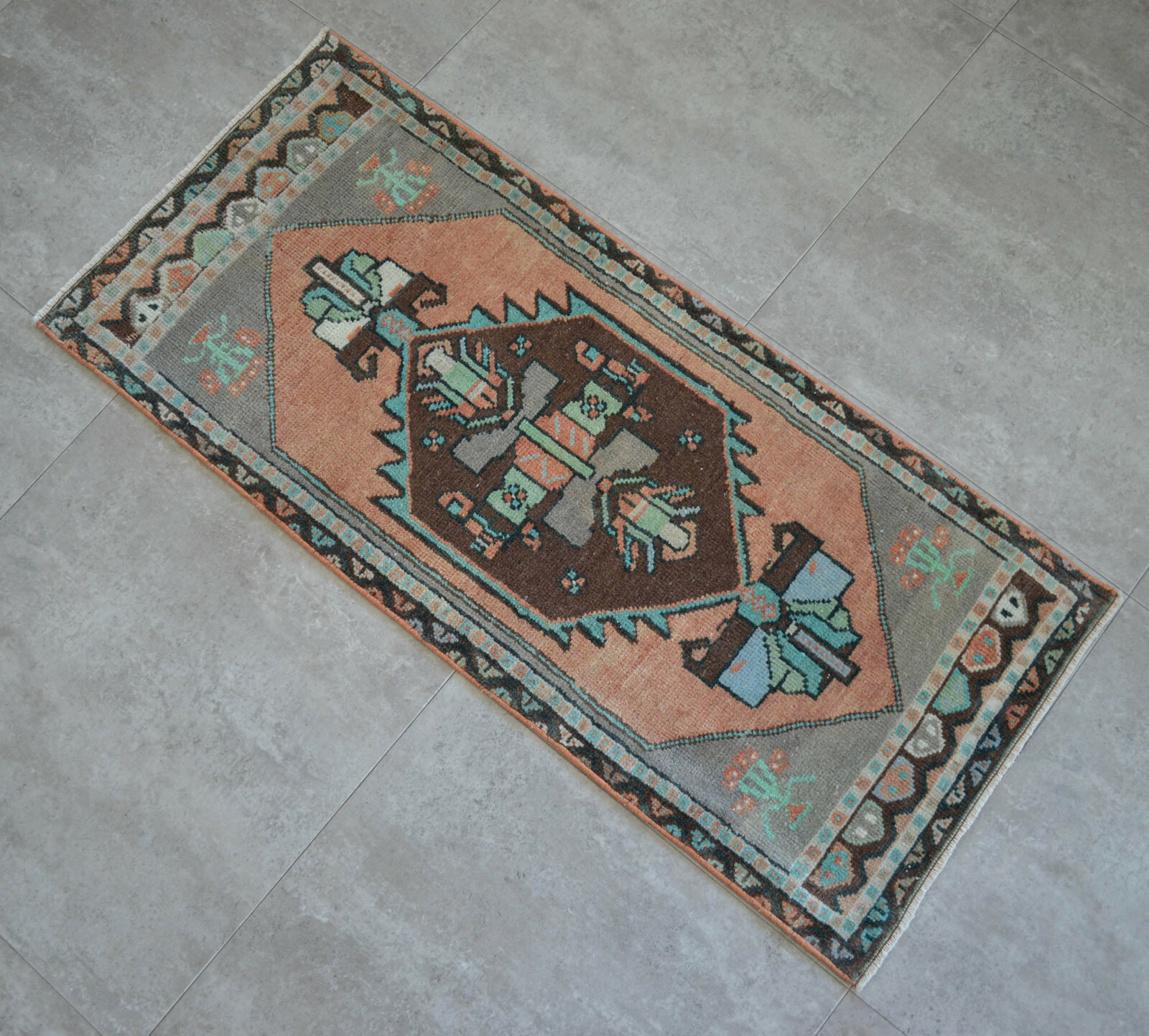 Vintage Distressed Small Area Rug Hand Knotted Oushak Rugs Yastik -1'7"x3'8" gallery