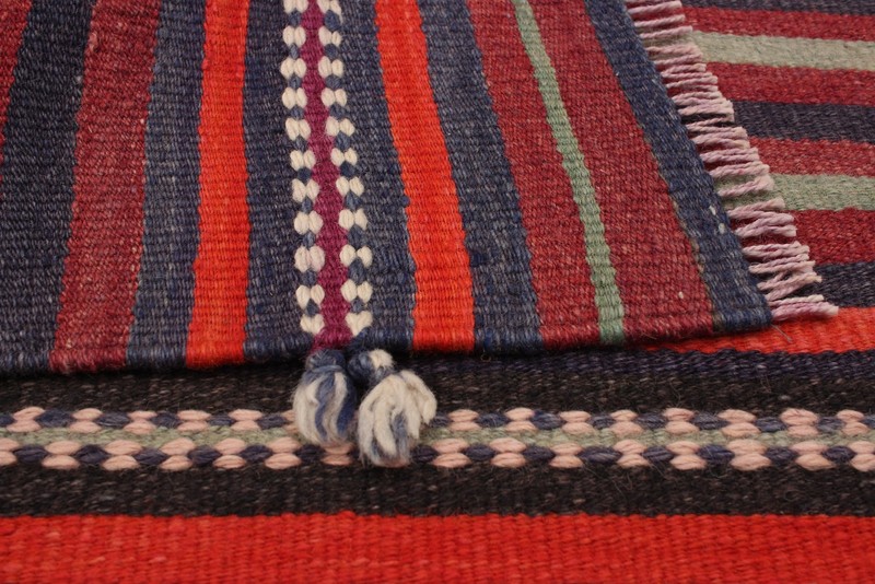 Vintage Hand Woven Area Rug 4'11" x 9'10" Traditional Wool Oriental Carpet gallery