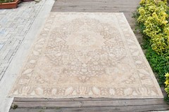 Turkish Oushak Rug 204x280cm Vintage Faded Color Medallion Floral Design 6×9