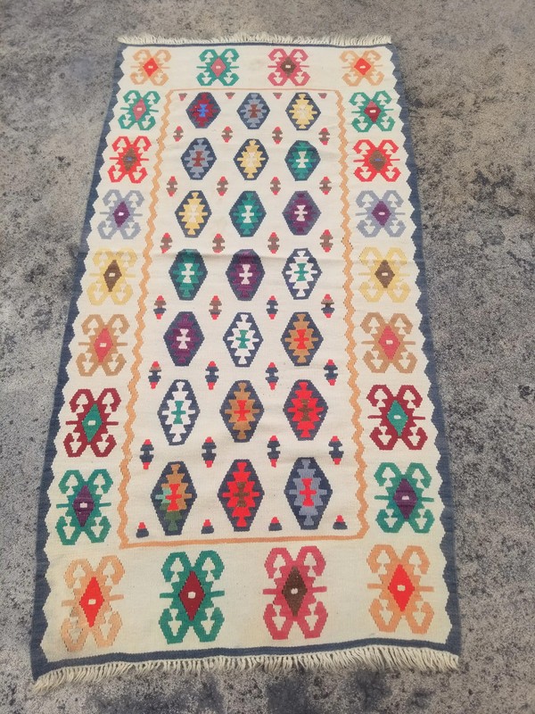 Vintage Traditional Handmade Turkish Wool Multicolor Kilim 5.11x3.1ft gallery