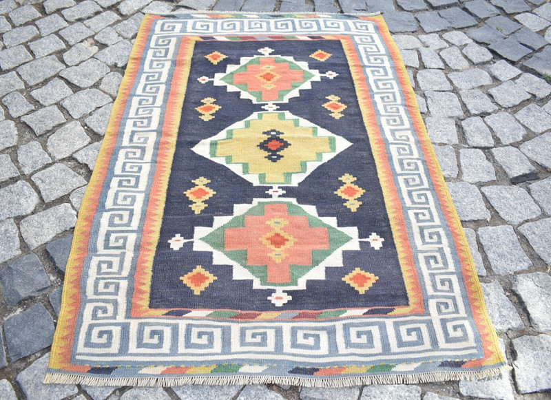 Vintage Caucasian Rug 31'' x 45'' Caucasian Fine Quality Kilim Natural Wool Rug gallery