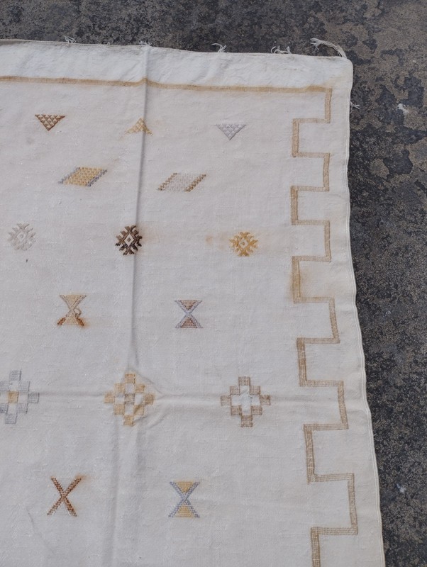 Vintage Handmade Moroccan Tribal Wool Kilim Rug 180x104 cm gallery