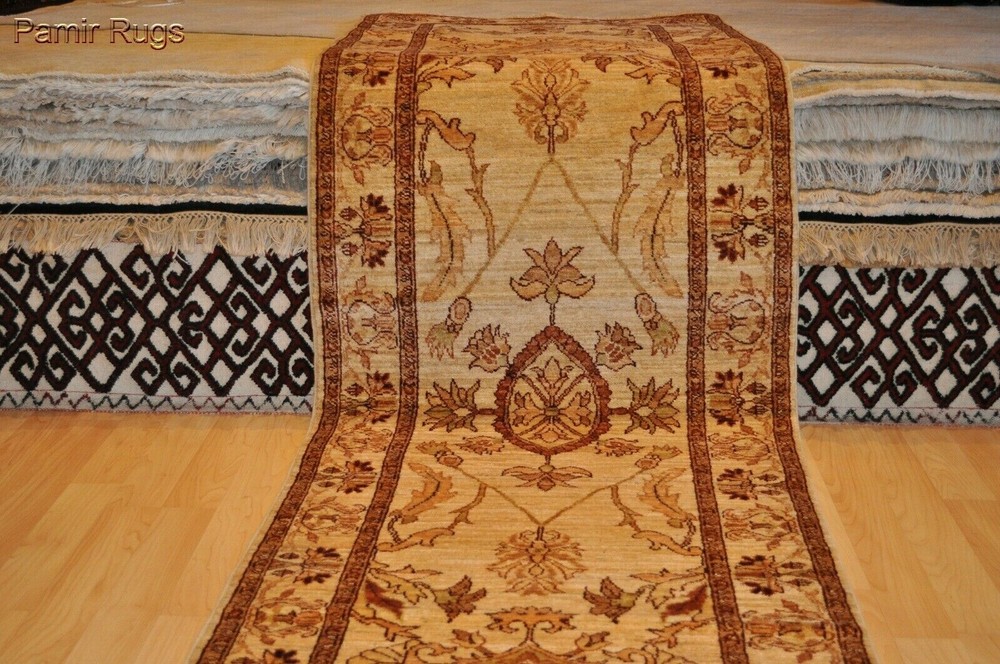 _HANDMADE_HALL-RUNNER_ 9 FT. vegetable dye Oriental rug Beige Gold color