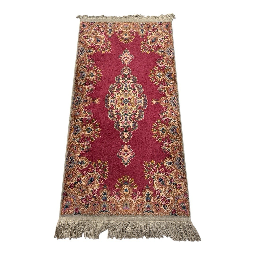 4x2 Karastan Rug Red Medallion #762 Wool Vintage Rare Hard to Find Rug gallery