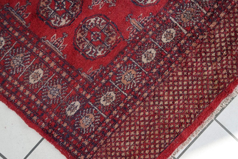 Handmade vintage Uzbek Bukhara rug 3.2' x 4.9' (100cm x 151cm) 1950s - 1C1033 gallery