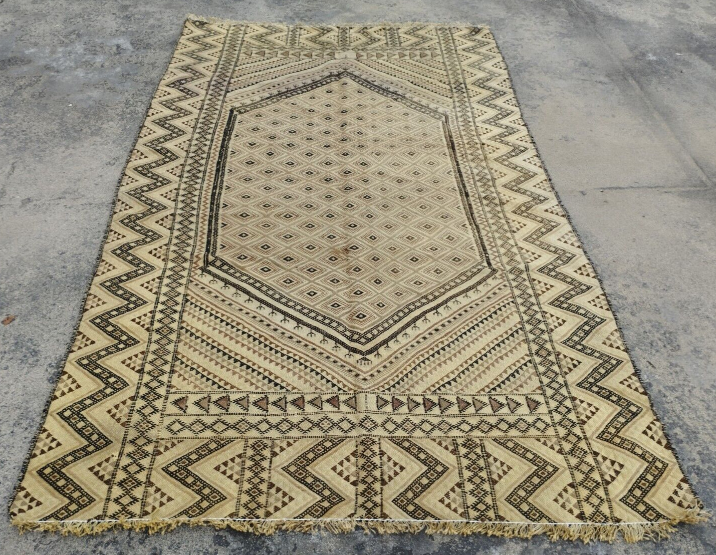 Vintage Moroccan Geometric Motif Multicolor Wool Kilim Rug Carpet 266x161 cm gallery