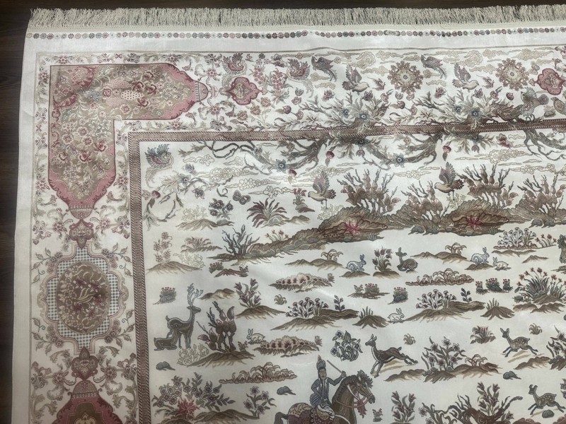 Large Turkish Silk Rug 8x10, Ivory, Hunting Design, New gallery
