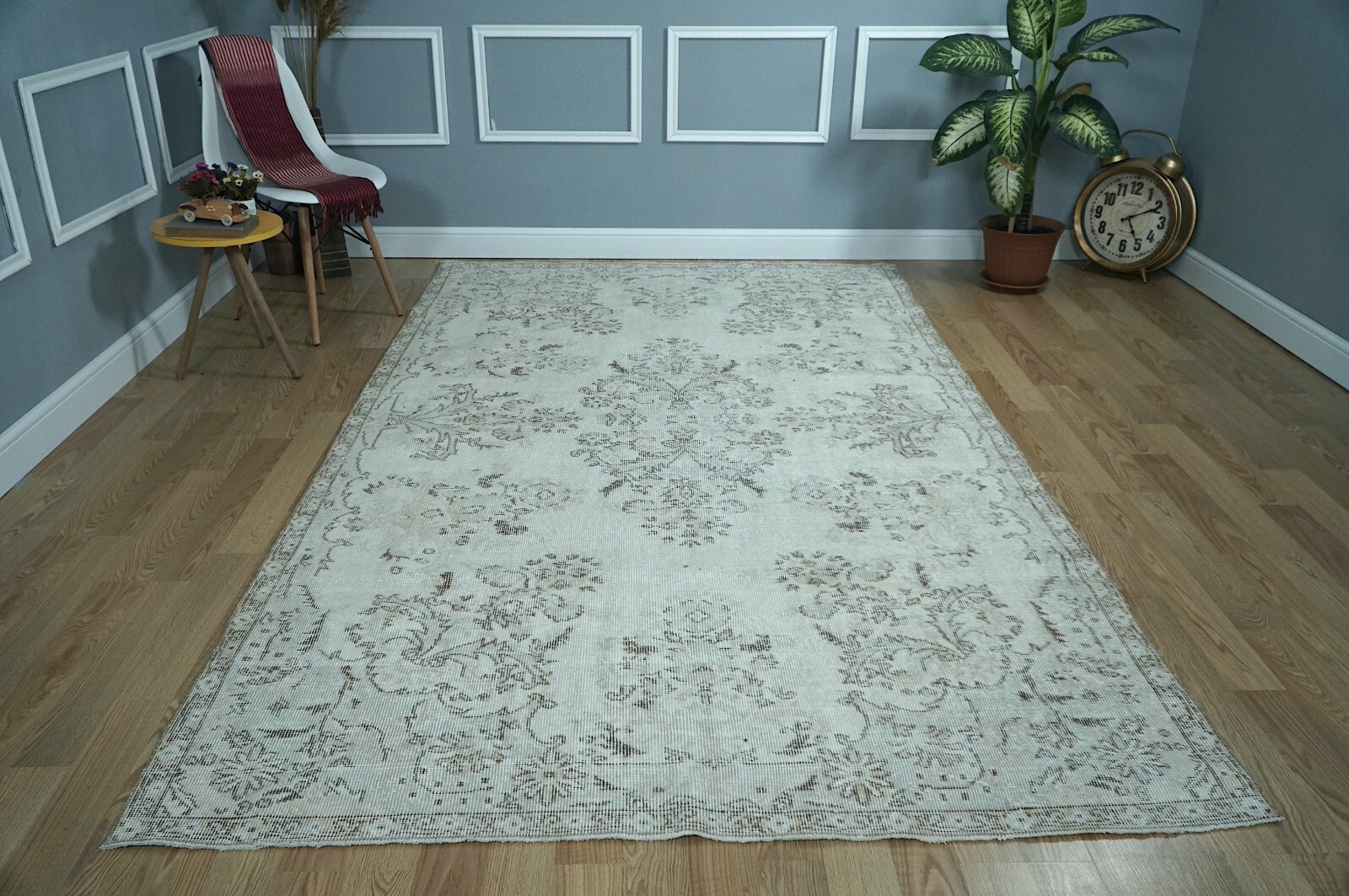 VINTAGE TURKISH RUG, Neutral Beige Rug, Carpet, 5.71x9.58 ft H-2241 gallery