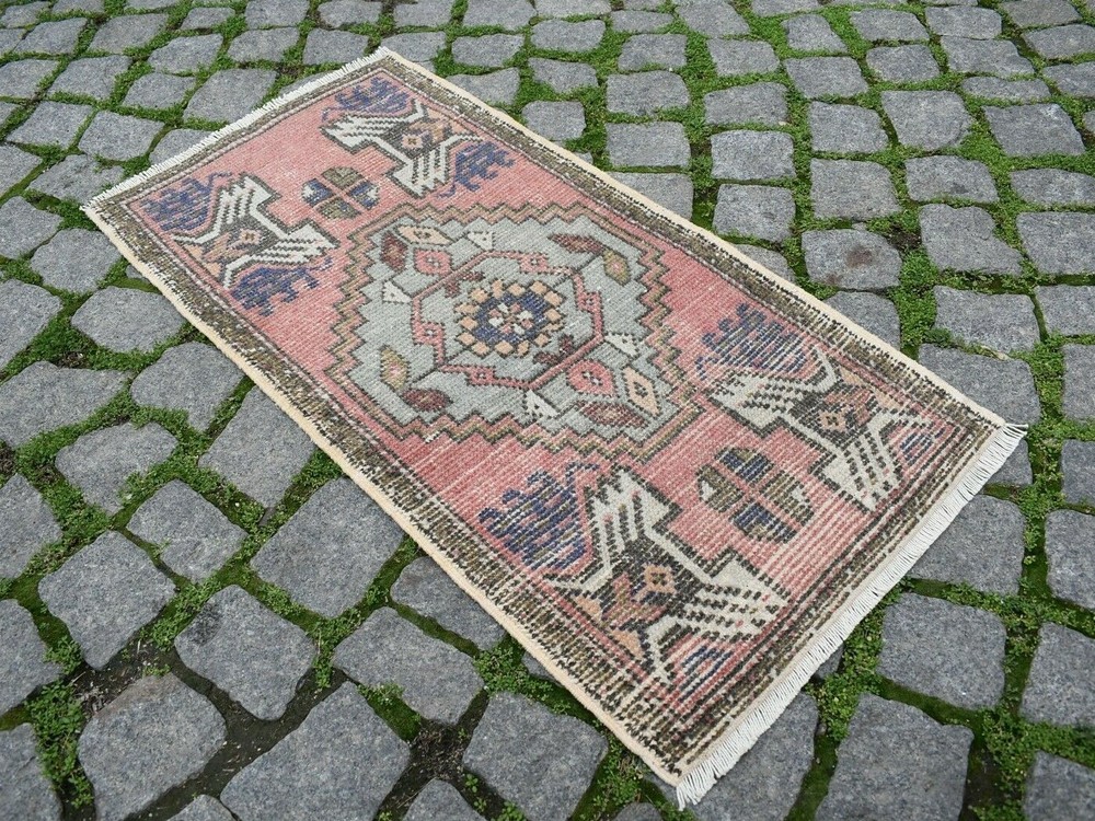 DoorMat Rug,1'6 x 3'1 ft,Turkish Rug, Vintage,Bohemian Rug, Anatolian Oushak Rug