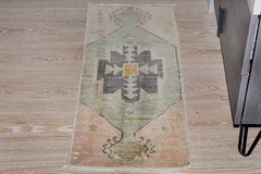 Vintage Turkish Mini Rug 1’3×3 ft, Small Oushak Rug | Faded Orange Green Mat