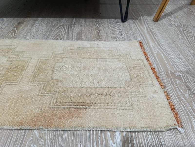 Modern Turkish Vintage Geometric Rug, 1'2x2'6 ft, Beige Doormat, Farmhouse Mat gallery