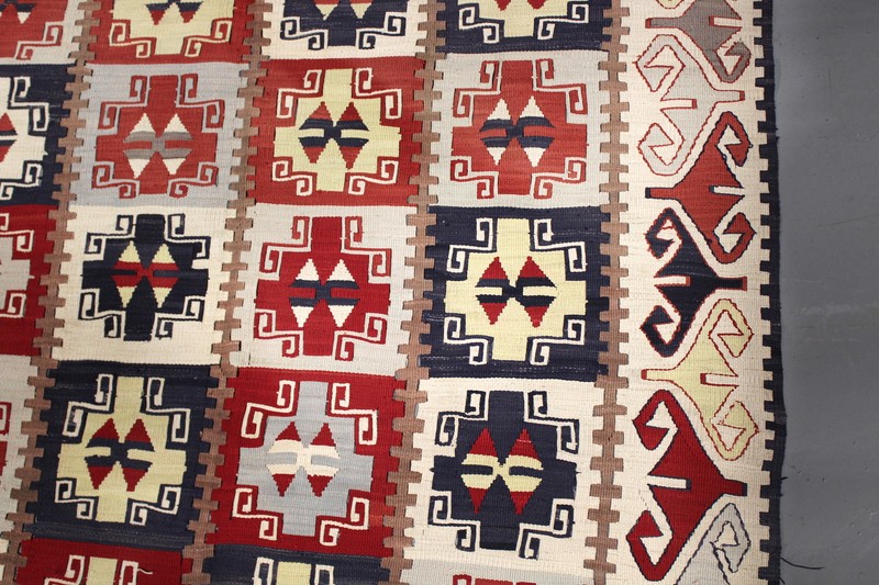 Medallion Grid Turkish Kilim 3' 7" x 5' 5" Cream Hand Knotted Area Rug gallery