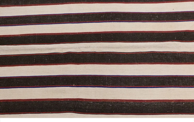 One-of-a-Kind Minimalist Turkish Kilim Rug 235x300 cm | 7.7x9.8 ft | 60+ Yr gallery