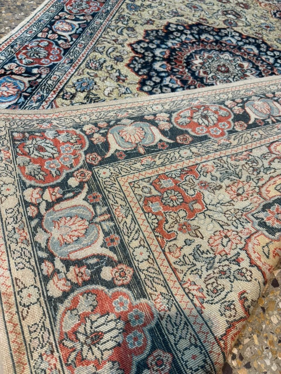 COLLECTORS ITEM Vintage Stunning Natural Silk Fine Quality Hereke Turkish Carpet gallery